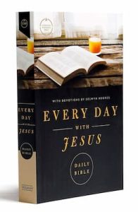CSB Every Day with Jesus Daily Bible-Softcover
