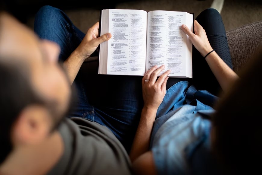 Devotional Books for Married Couples to Read Together